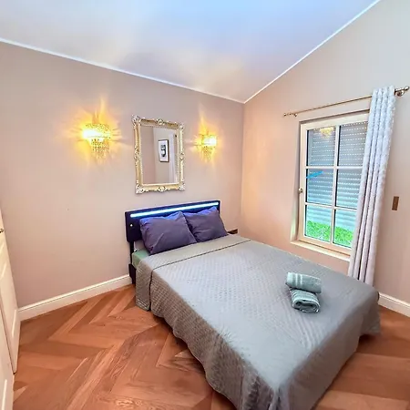 Apartmán Petrusse Elite - Elegant Center