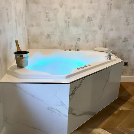 شقة Petrusse Elite - Elegant Center *